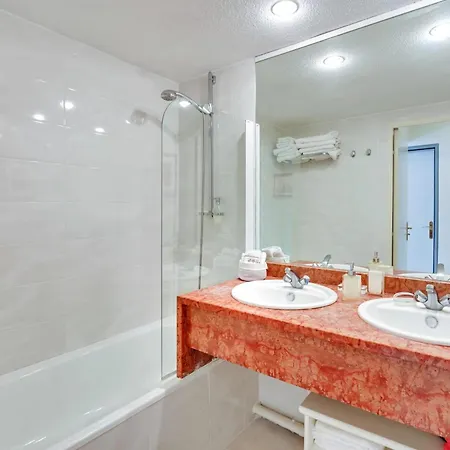 T3 In With Terrace Ac Parking Swimming Pool Tennis - Benakey *