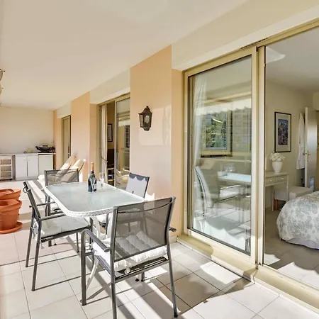 T3 In With Terrace Ac Parking Swimming Pool Tennis - Benakey Apartment
